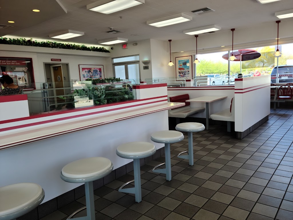 In-N-Out Burger | 873 N Promenade Pkwy, Casa Grande, AZ 85194, USA | Phone: (800) 786-1000