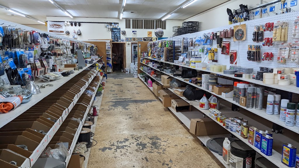 Yelvik General Store | 251 Hjelvicks Rd, Brinnon, WA 98320, USA | Phone: (360) 796-4720