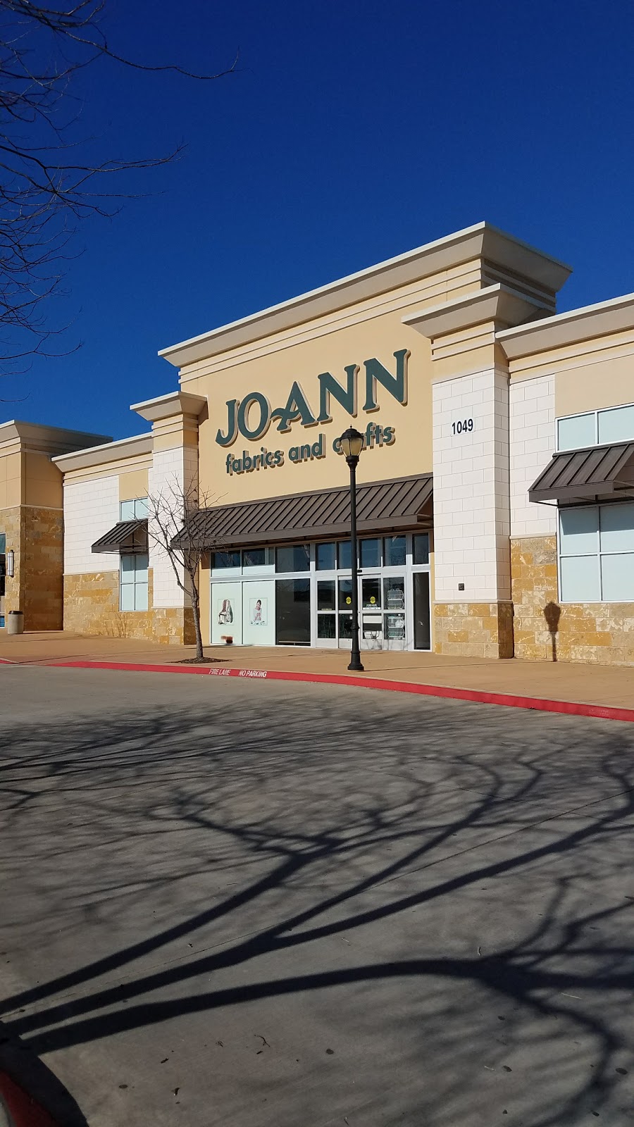 Plaza at Rockwall | 995 I-30 Frontage Rd, Rockwall, TX 75087, USA | Phone: (682) 999-3315