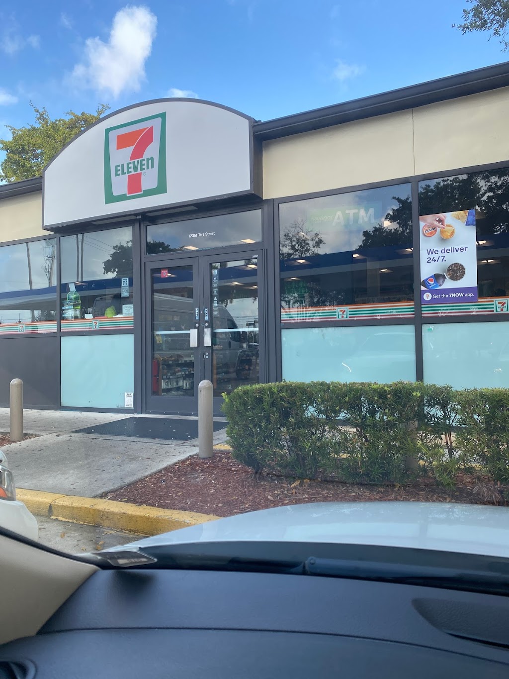 7-Eleven | 12351 Taft St, Pembroke Pines, FL 33026, USA | Phone: (954) 432-7577