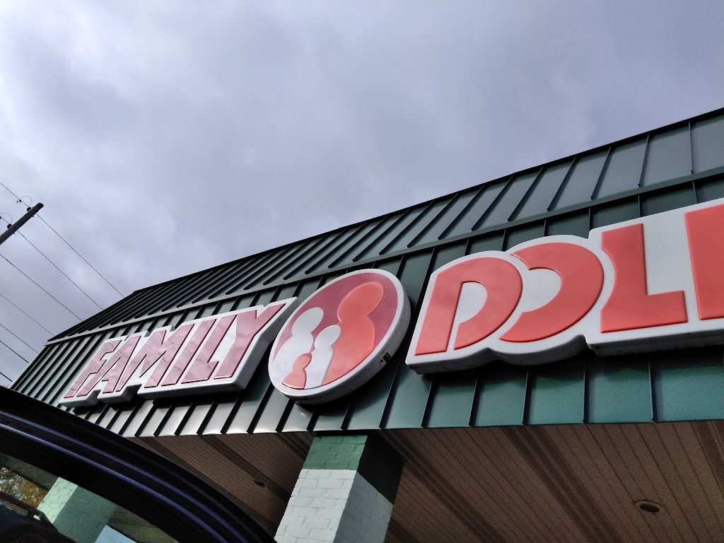 Family Dollar | 6030 East 21st St, Indianapolis, IN 46219, USA | Phone: (317) 532-2720