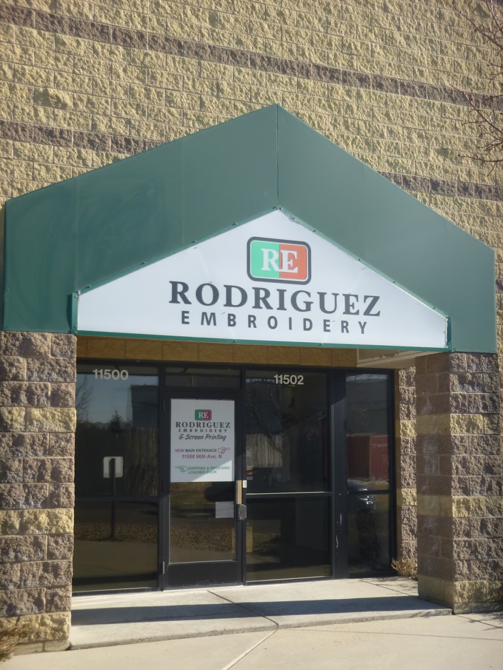 Rodriguez Embroidery | 11508 96th Ave N, Maple Grove, MN 55369, USA | Phone: (763) 424-7452