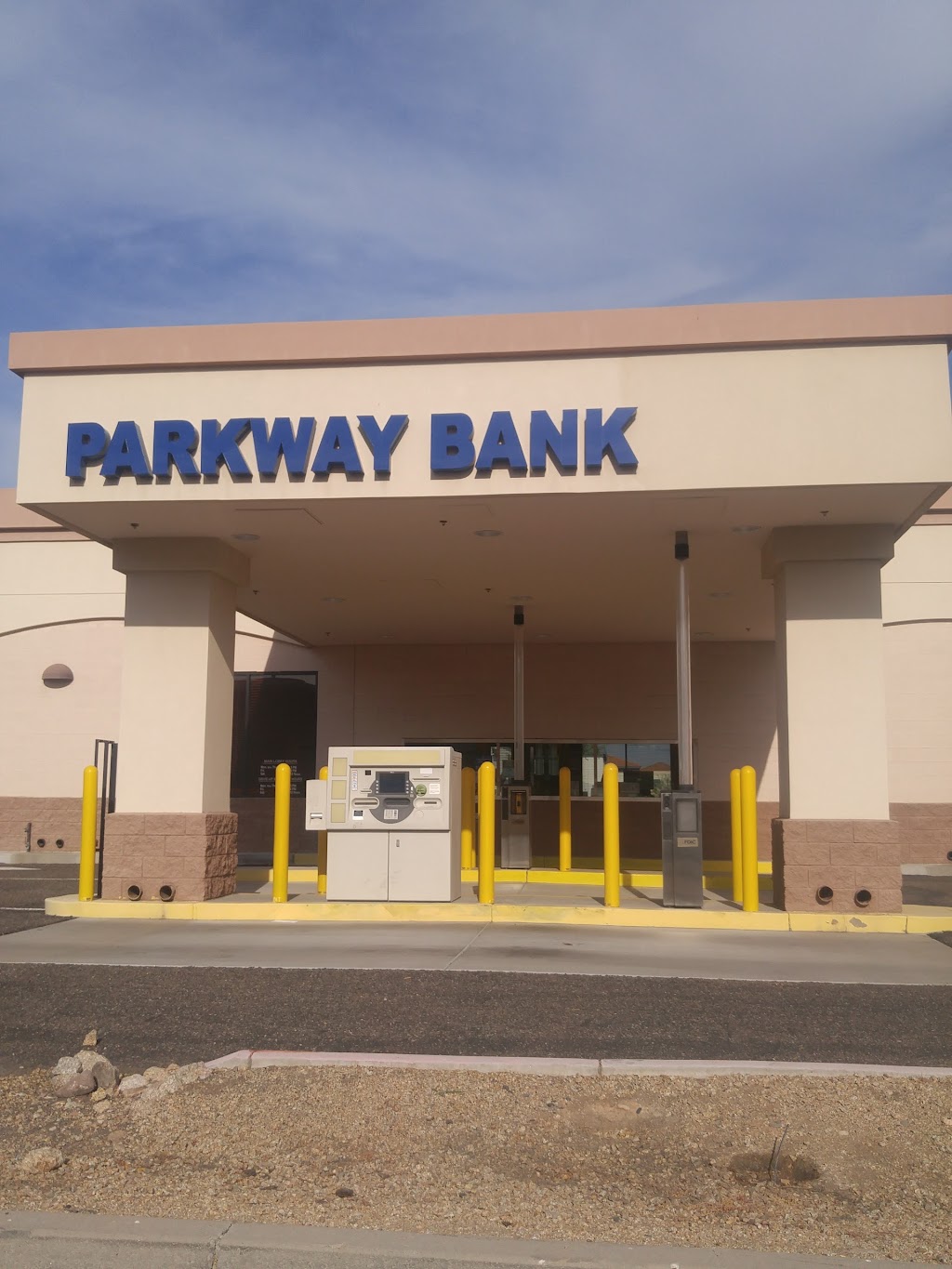 Parkway Bank & Trust | 7581 W Thunderbird Rd, Peoria, AZ 85381, USA | Phone: (623) 487-1119