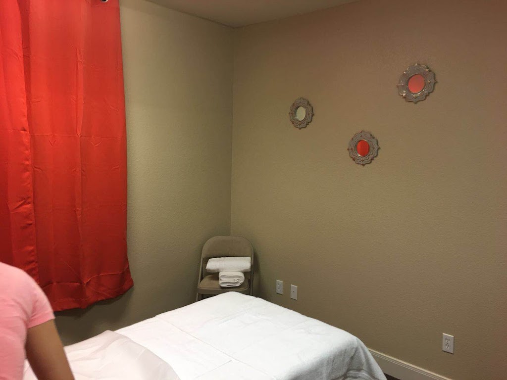 Foot Spa | 2441 E US Hwy 377 #107, Granbury, TX 76049, USA | Phone: (682) 205-5037