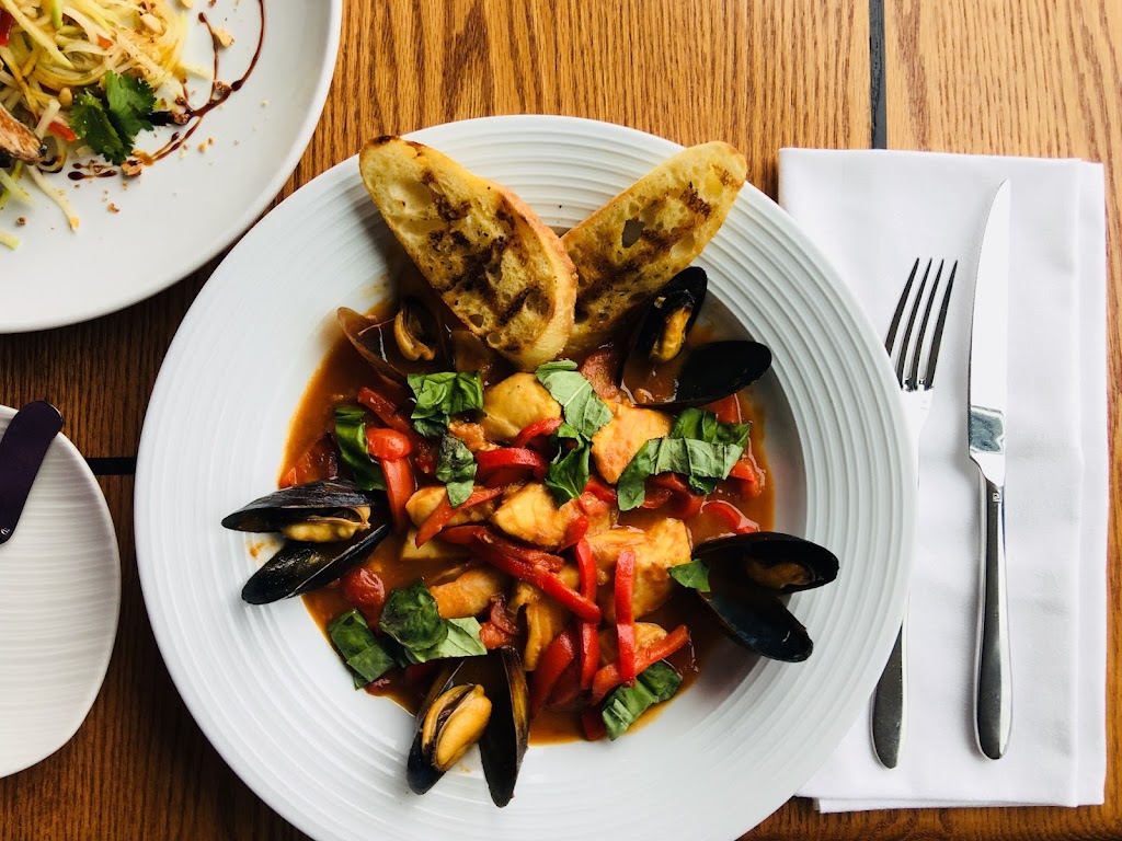 Rays Boathouse | 6049 Seaview Ave NW, Seattle, WA 98107, USA | Phone: (206) 789-3770