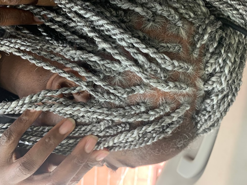 Salima African Hair Braiding | 2075 Candler Rd ste c, Decatur, GA 30032, USA | Phone: (404) 839-5060