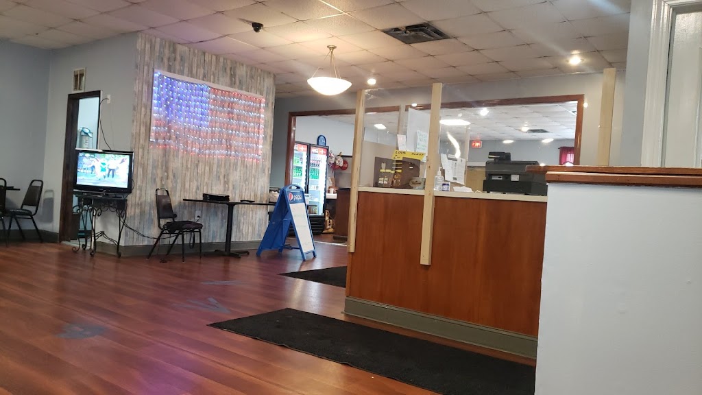 Freeway Dining Room | 1447 Freeway Dr., Reidsville, NC 27320, USA | Phone: (336) 337-9673