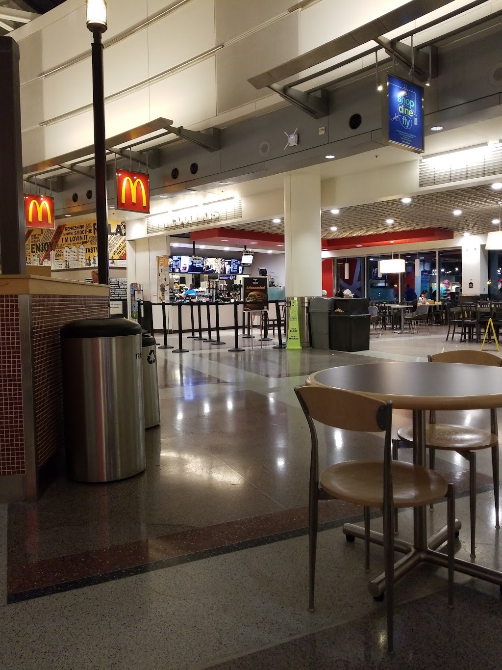 McDonalds | 7200 NE Airport Way, Portland, OR 97218, USA | Phone: (503) 281-0679