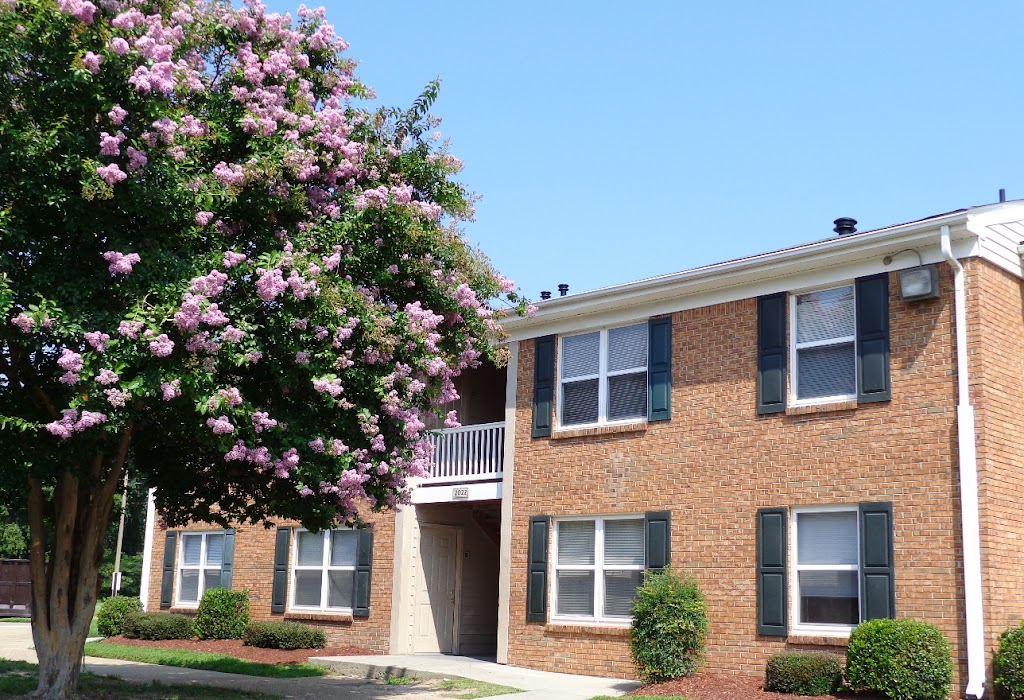 Hunters Point Apartments | 4200 Reid St, Chesapeake, VA 23324, USA | Phone: (757) 545-6424