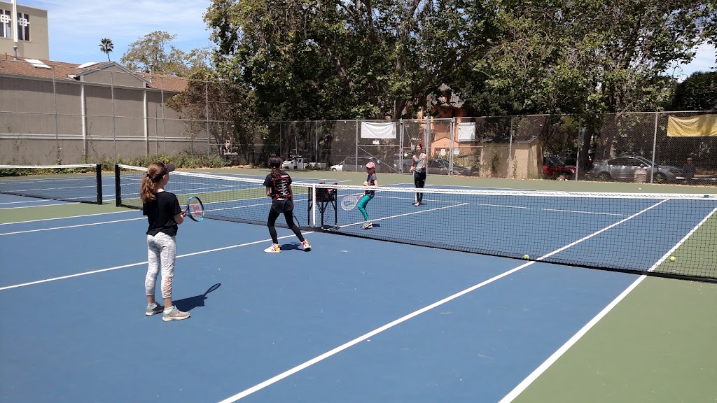 Manalo Tennis Solutions | 3824 Forest Hill Ave, Oakland, CA 94602, USA | Phone: (510) 495-5592