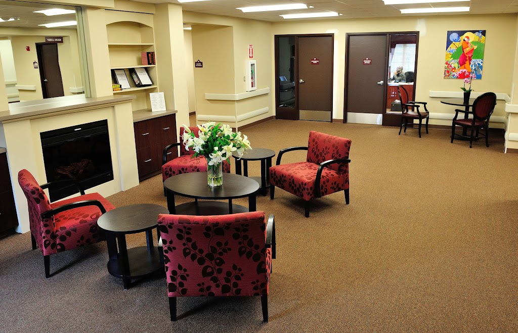 Maple Manor Rehab Center of Novi | 31215 Novi Rd, Novi, MI 48377, USA | Phone: (248) 624-8800