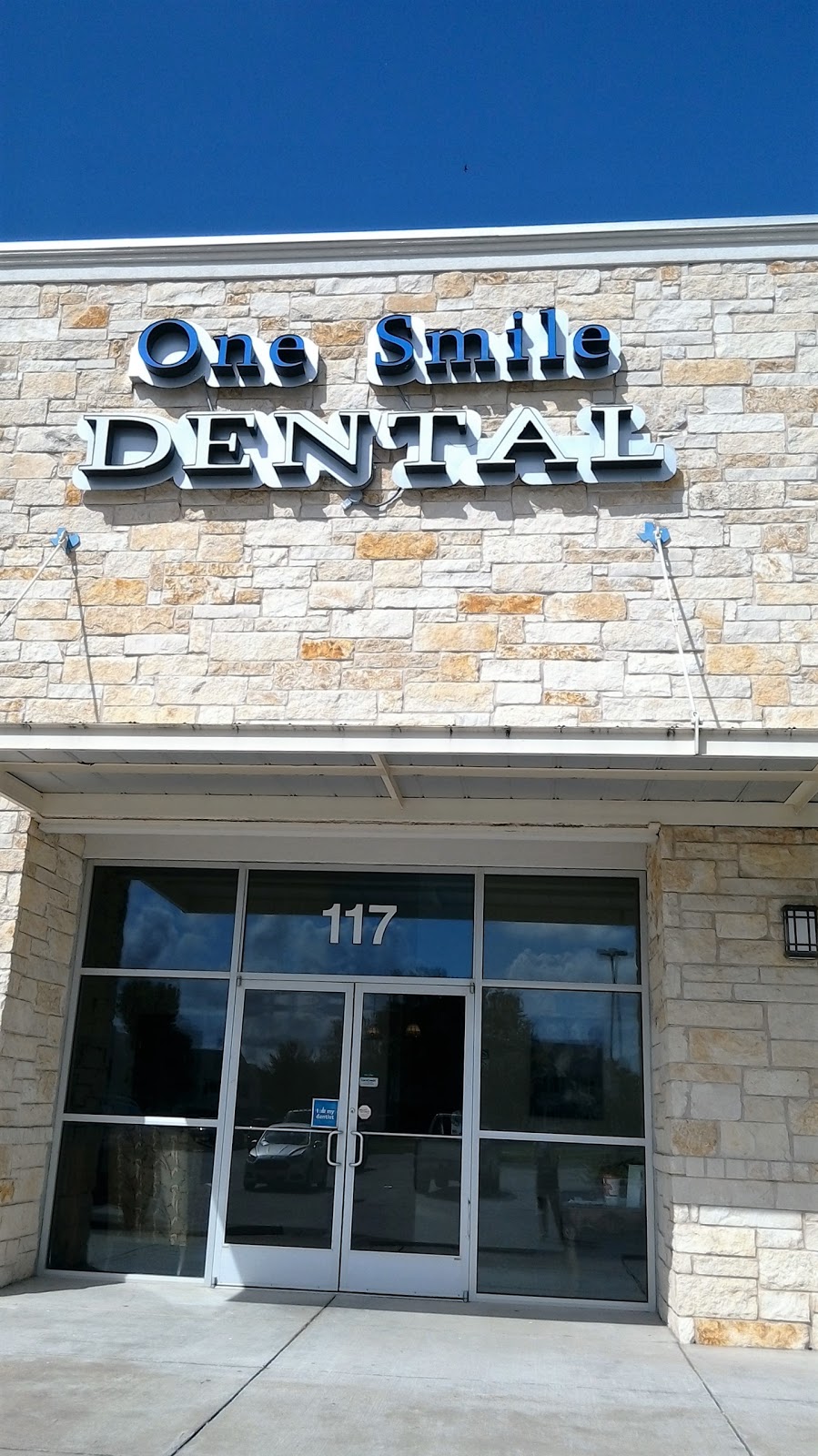 One Smile Dental | 201 Childers Dr. #117, Bastrop, TX 78602, USA | Phone: (512) 582-7970