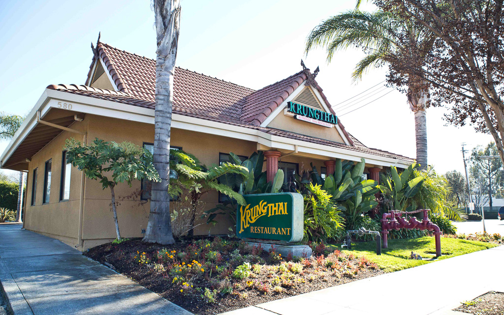 New Krungthai Restaurant | 580 N Winchester Blvd, San Jose, CA 95128 | Phone: (408) 248-3435