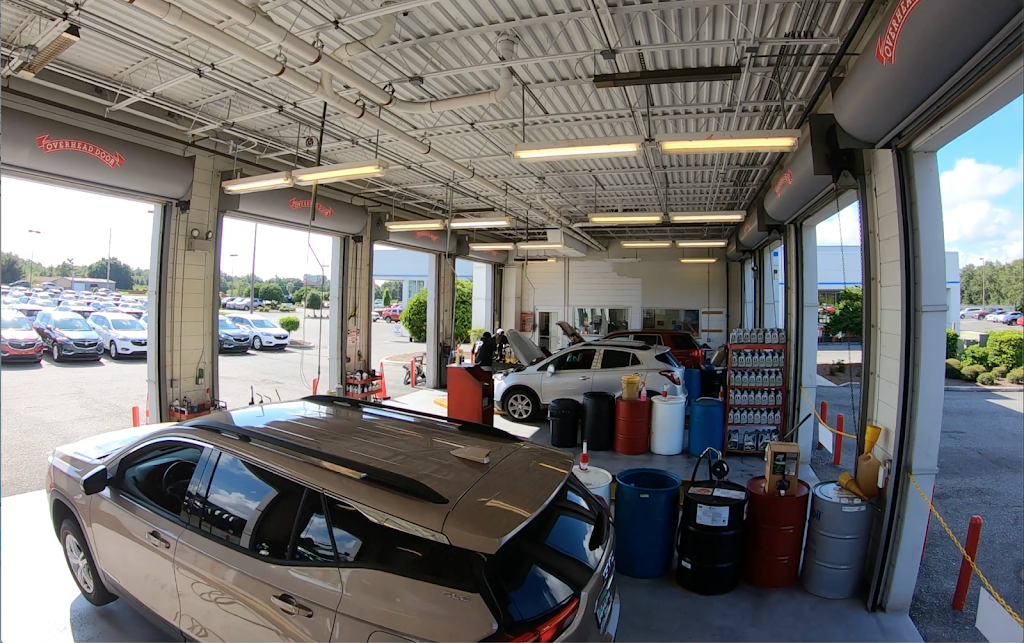 Lightnin Lube | 2160 US-441 #27, Fruitland Park, FL 34731, USA | Phone: (352) 728-1212