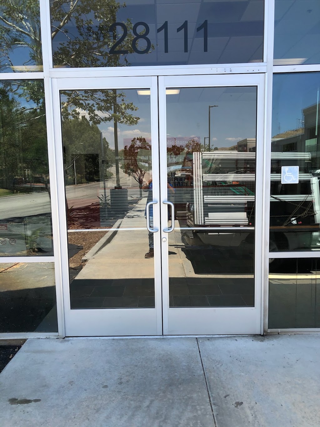 Flower Design By Joan Rubenstein | 6380 Best Friend Rd, Norcross, GA 30071, USA | Phone: (770) 350-0618