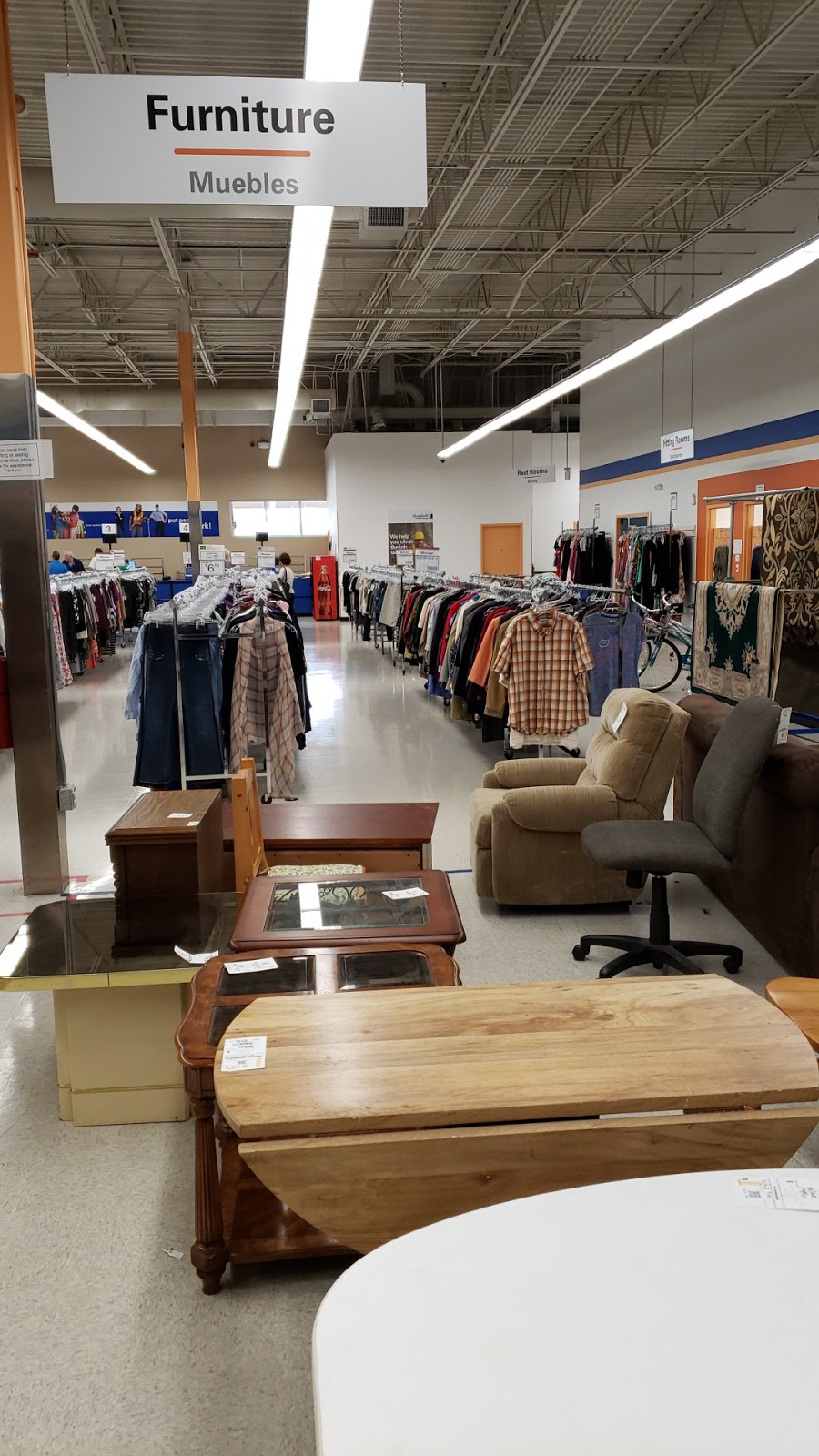 Goodwill Thrift Store & Donation Center | 6719 Bells Ferry Rd, Woodstock, GA 30189, USA | Phone: (770) 635-3177