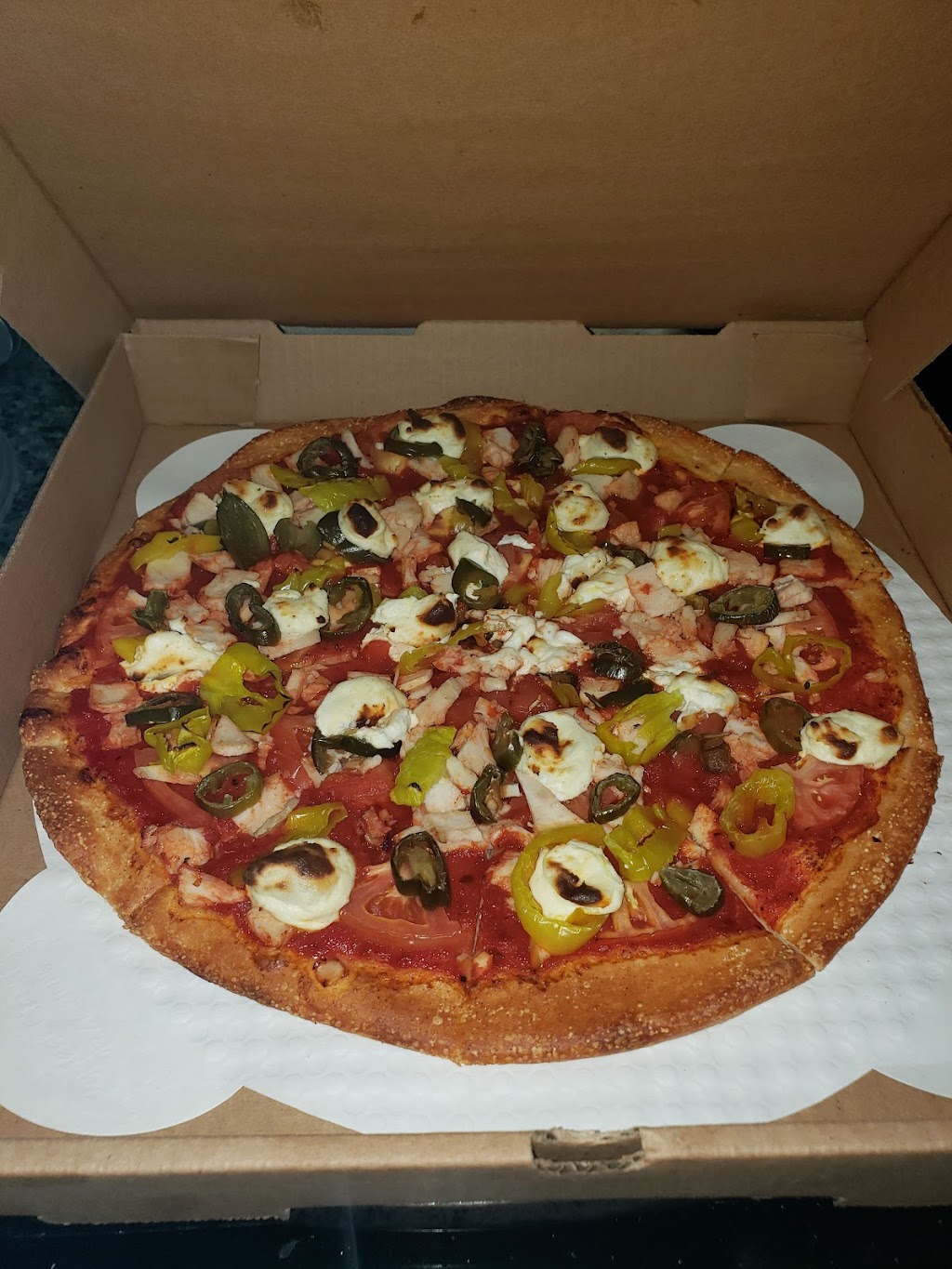 Giovannis Pizza | 29320 Lorain Rd, North Olmsted, OH 44070 | Phone: (440) 641-0000