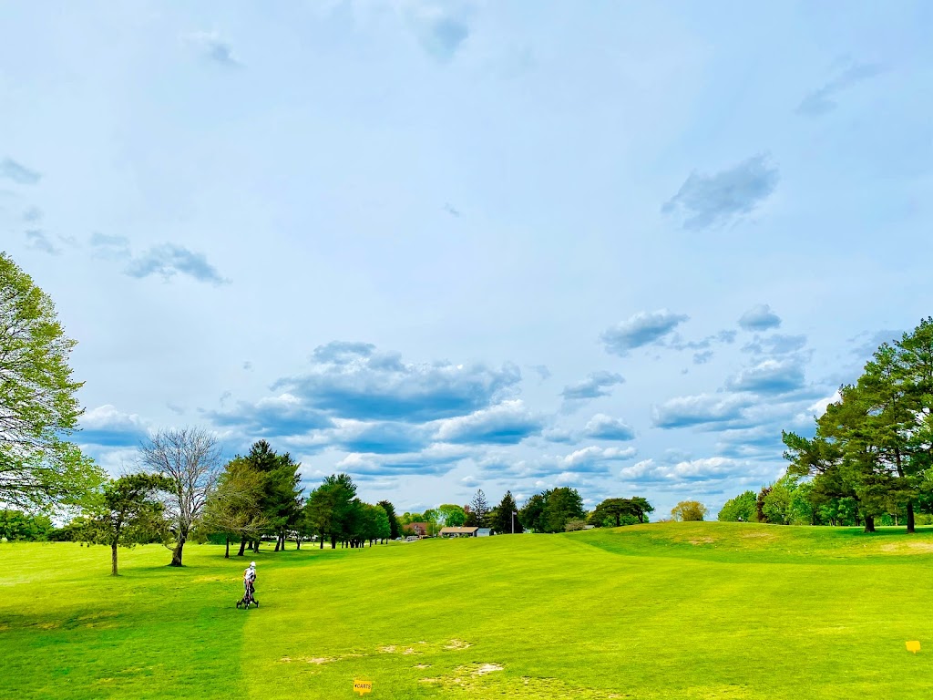 Unicorn Golf Course | 460 William St, Stoneham, MA 02180, USA | Phone: (781) 438-9732