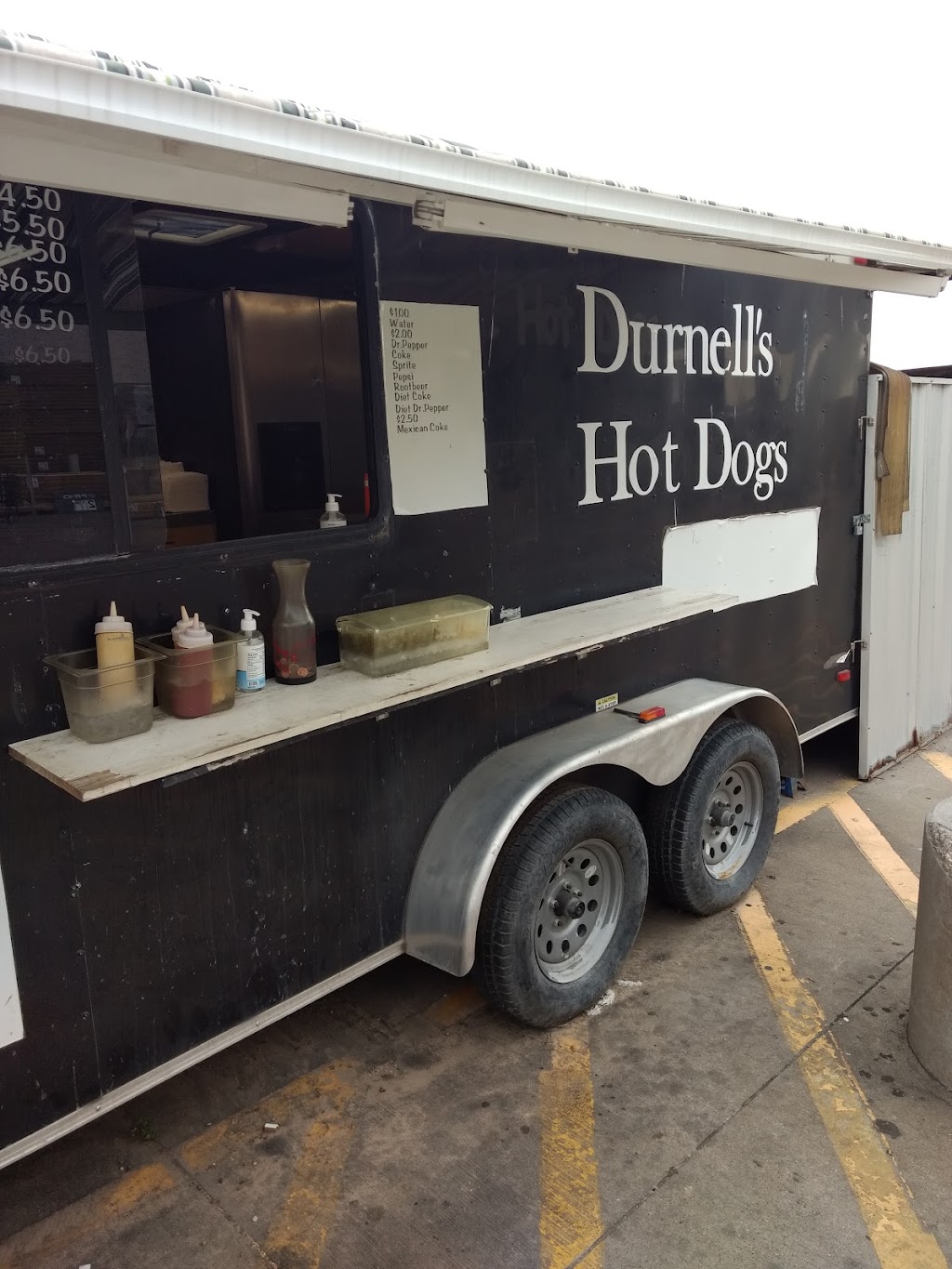 Durnells Hot Dogs | 201 W Main St, Gun Barrel City, TX 75156, USA | Phone: (903) 802-0185