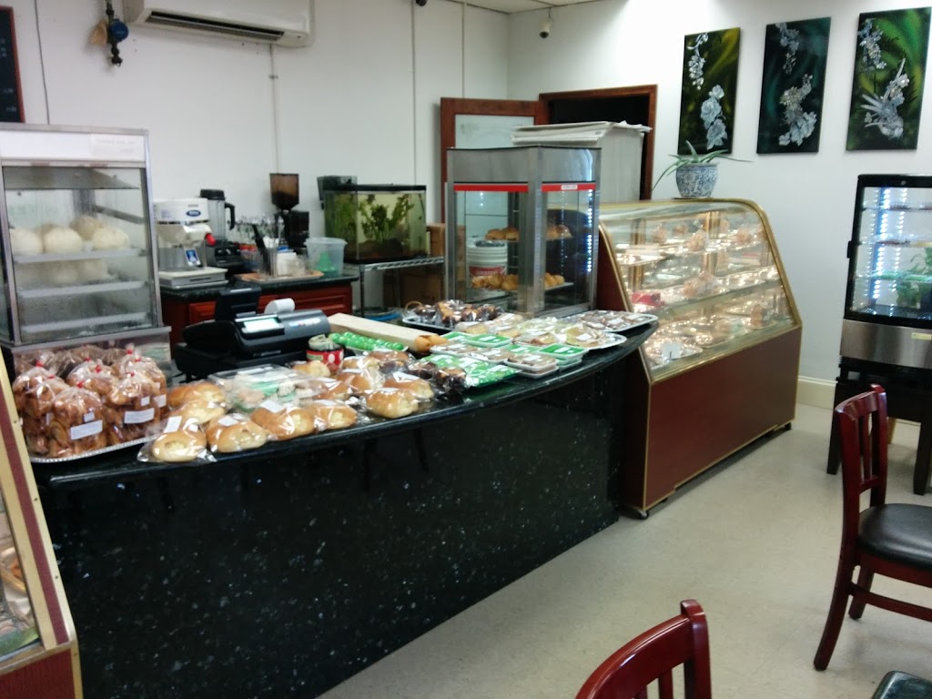 Lanvin French Bakery | 8211 NE Brazee St # B, Portland, OR 97220, USA | Phone: (503) 252-0155