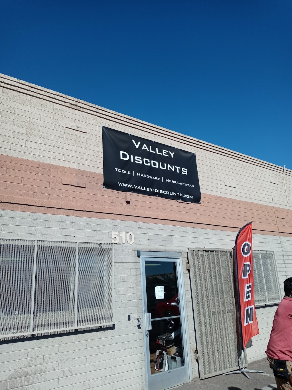 Valley Discounts | 510 E Buckeye Rd, Phoenix, AZ 85004, USA | Phone: (602) 456-2028