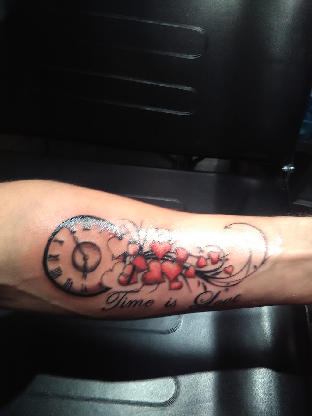 Steel Skinz Tattoo | 12165 HWY North 14, Suite B4, Cedar Crest, NM 87008, USA | Phone: (505) 331-3124