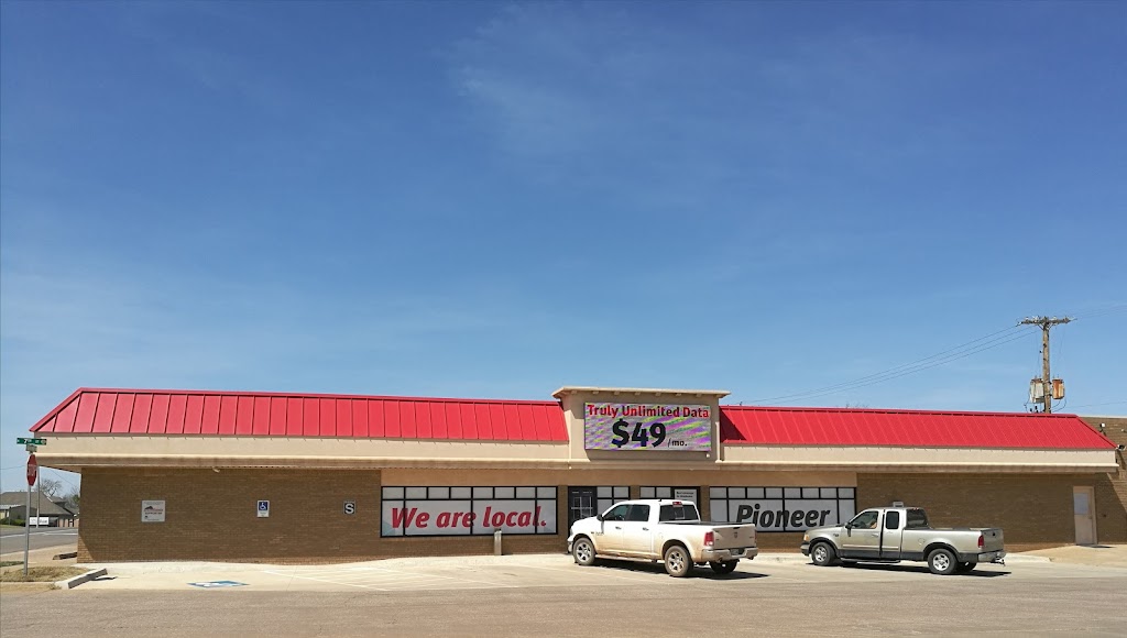 Pioneer Telephone/Cellular/Internet/Special Access | 202 W Broadway, Kingfisher, OK 73750, USA | Phone: (405) 375-8155