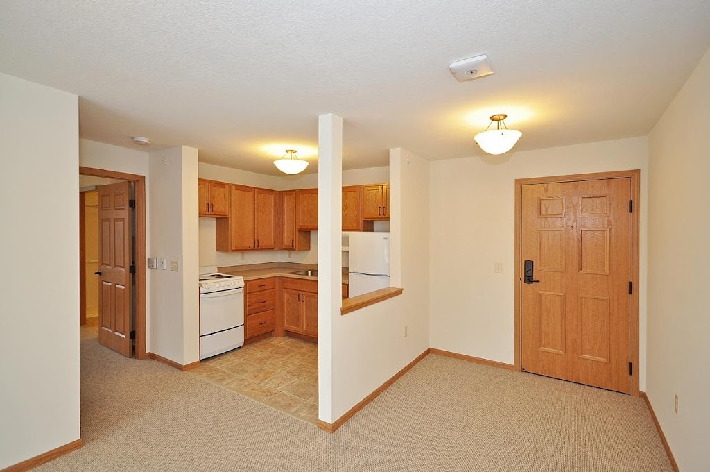 Valley Ridge | 1921 Burnsville Pkwy West, Burnsville, MN 55337, USA | Phone: (952) 882-4000