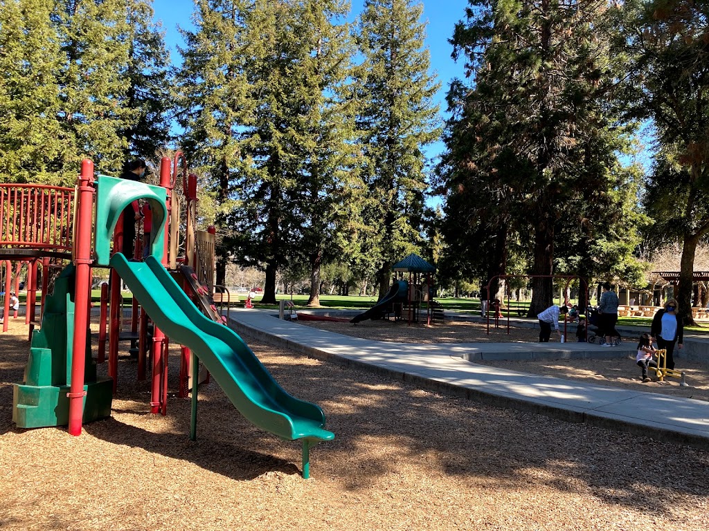 Christmas Hill Park | 7050 Miller Ave, Gilroy, CA 95020, USA | Phone: (408) 846-0460