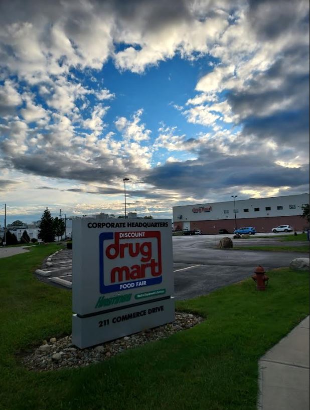 Discount Drug Mart Inc | 211 Commerce Dr, Medina, OH 44256, USA | Phone: (330) 725-2340