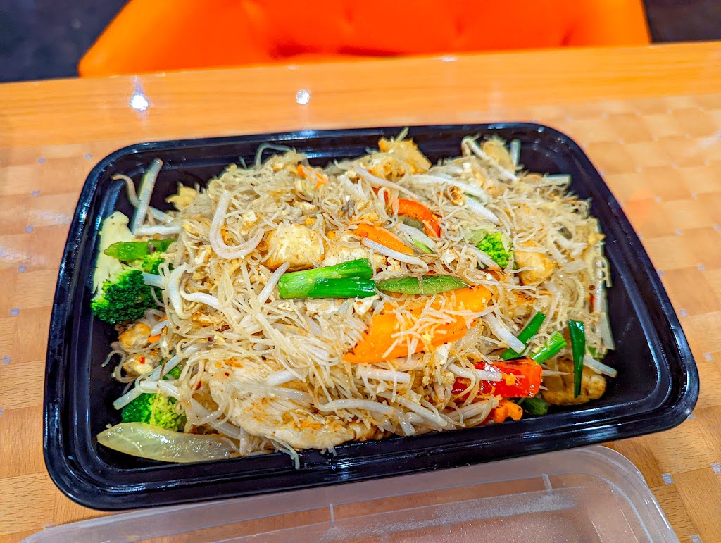 Thai Box (Allen, TX) | 190 E Stacy Rd Suite 1410, Allen, TX 75002, USA | Phone: (972) 608-3435