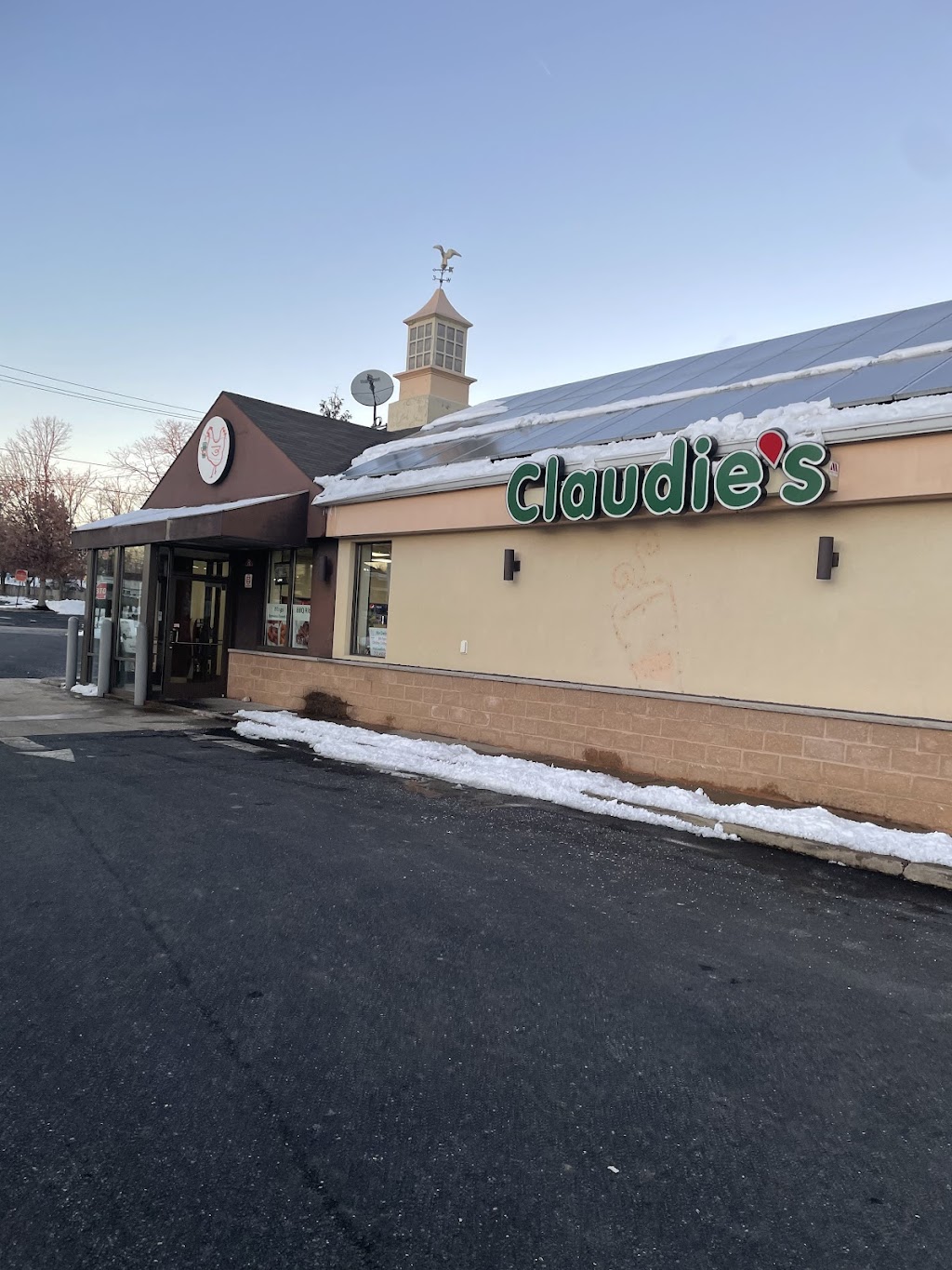 Claudies Chicken | 417 NJ-35, Red Bank, NJ 07701, USA | Phone: (732) 450-0007