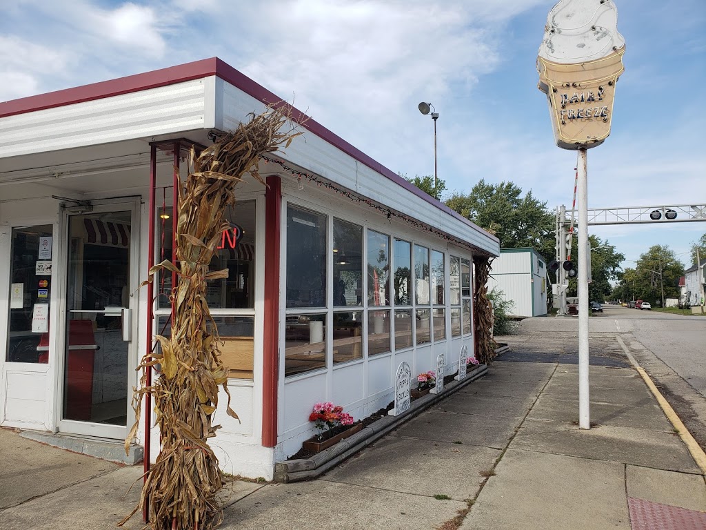 Dairy Freeze | 85 N London St, Mt Sterling, OH 43143, USA | Phone: (740) 869-2062