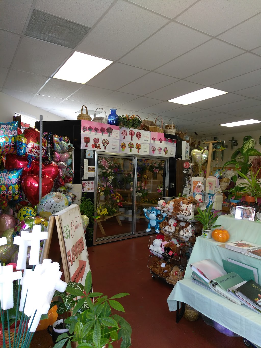 Erleenes Flowers | 208 E Holt Ave, Pomona, CA 91767, USA | Phone: (909) 622-9977