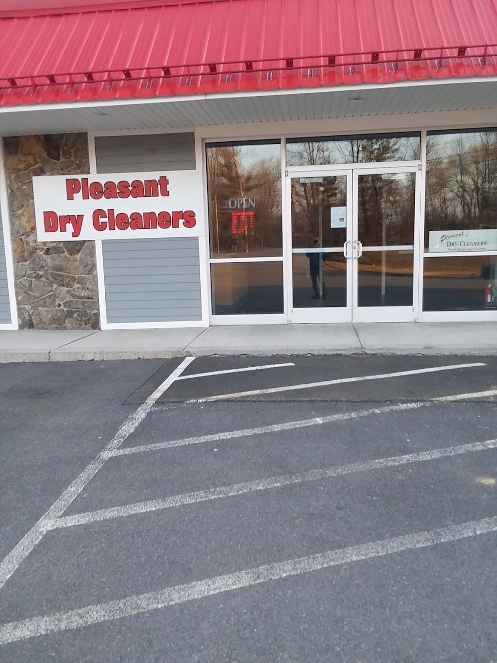 Pleasant Dry Cleaners | Southside Square, 1451 NY-5S, Amsterdam, NY 12010, USA | Phone: (518) 627-4055