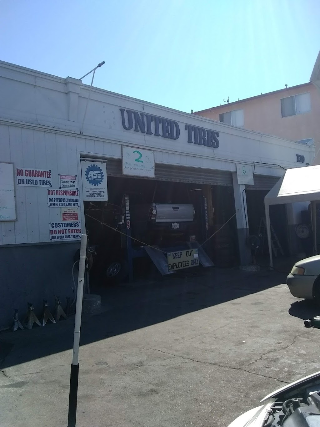 United Tires | 739 Centinela Ave, Inglewood, CA 90302, USA | Phone: (310) 677-5602