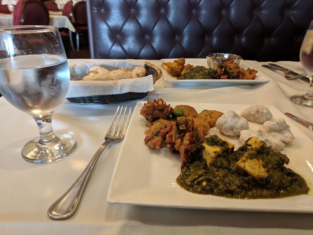 Haandi Indian Cuisine | 1222 W Broad St, Falls Church, VA 22046, USA | Phone: (703) 533-3501