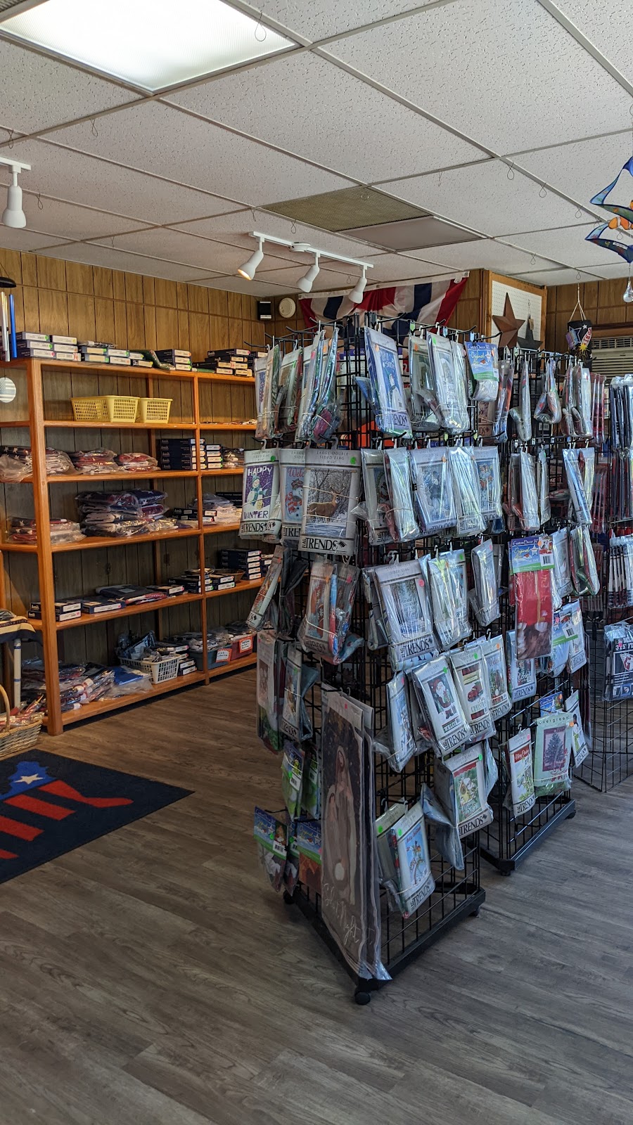 The Flag Store | 10739 Kinsman Rd, Newbury Township, OH 44065 | Phone: (440) 564-5599