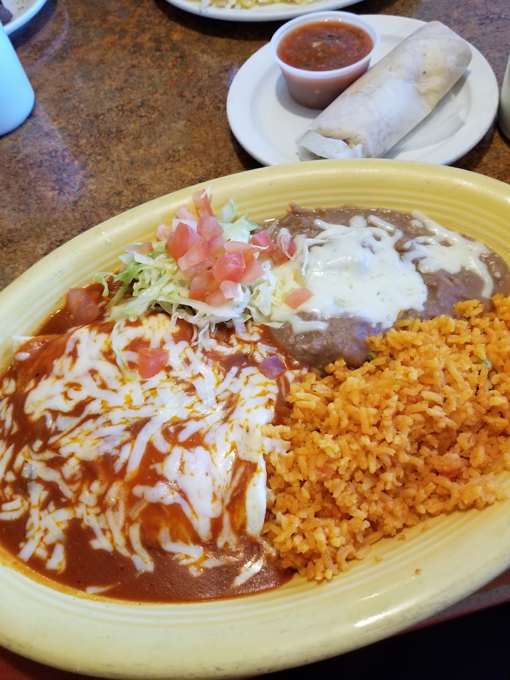 Cindys | 800 N Yosemite Ave, Oakdale, CA 95361, USA | Phone: (209) 847-7897