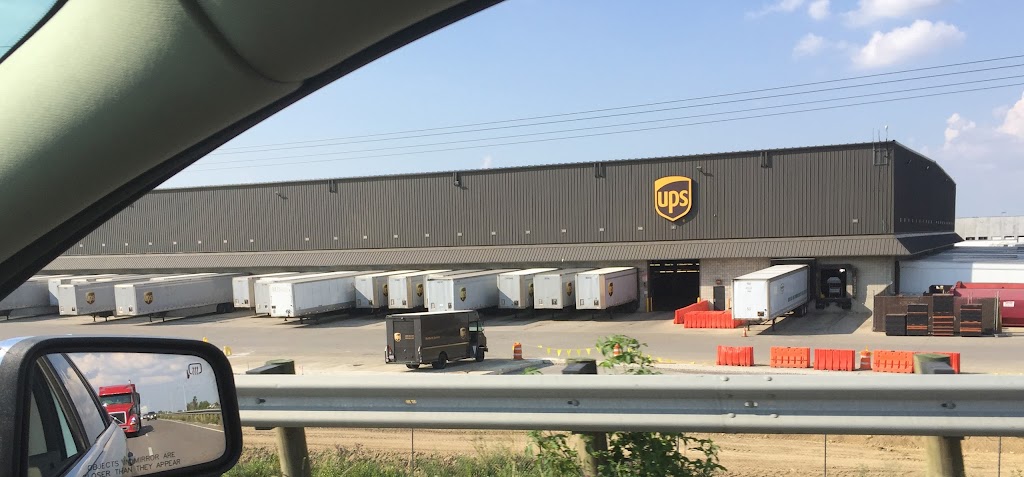 UPS Customer Center | 5101 Trabue Rd, Columbus, OH 43228, USA | Phone: (888) 742-5877