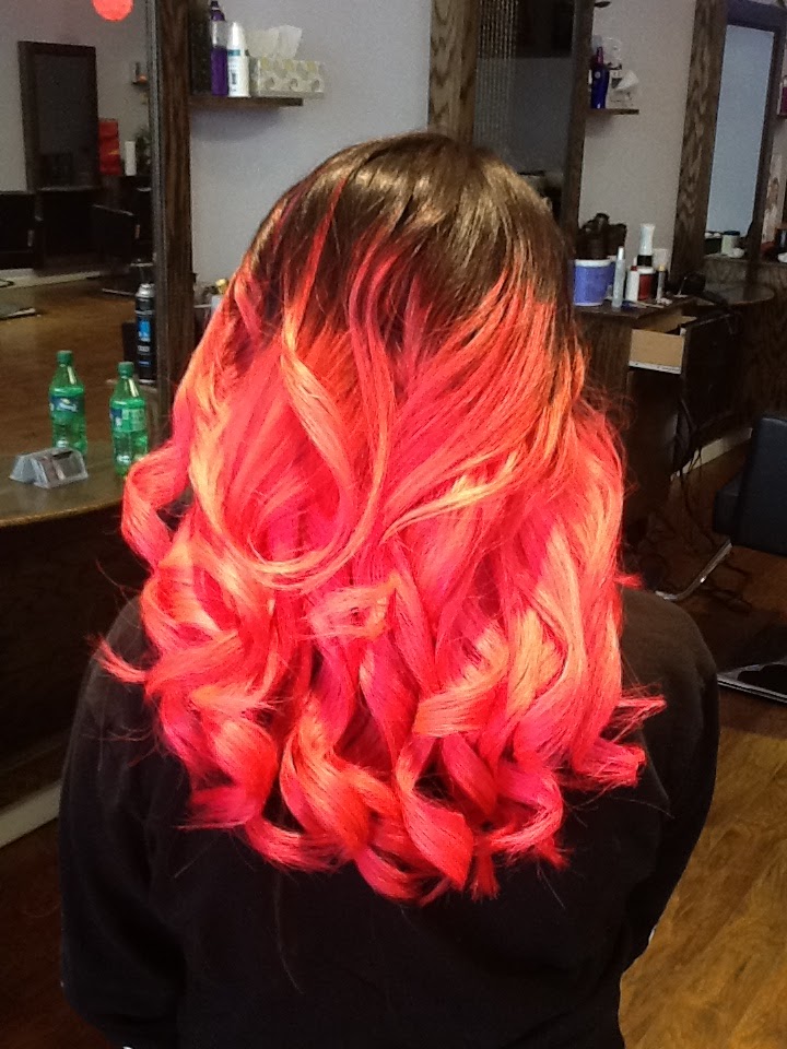 J Hollywood Salon | 401 Windsor Hwy, New Windsor, NY 12553, USA | Phone: (845) 565-0979