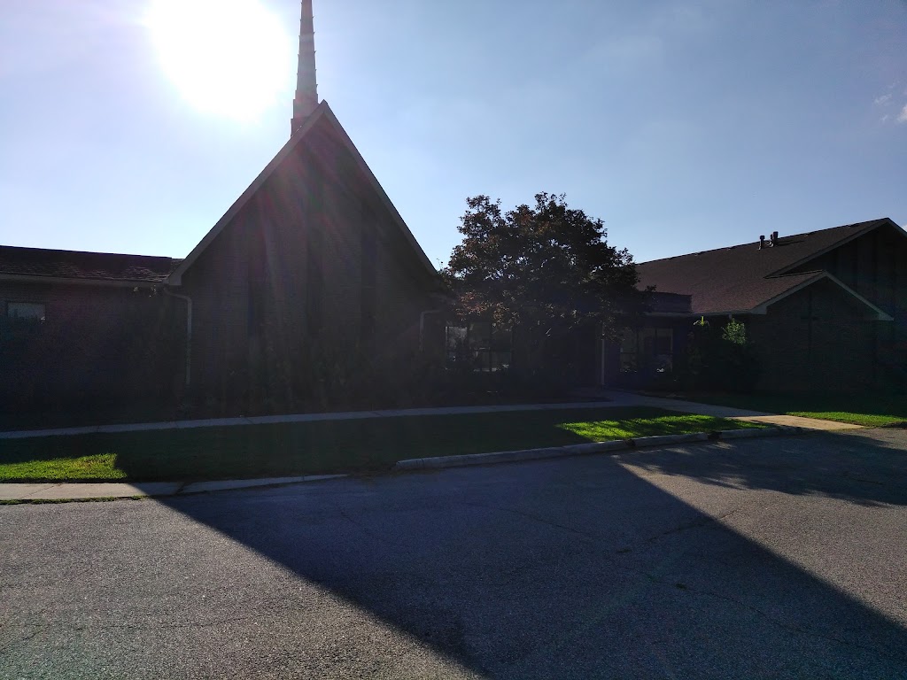 Iglesia Central Adventista | 5241 Ash St, Forest Park, GA 30297, USA | Phone: (404) 363-2571