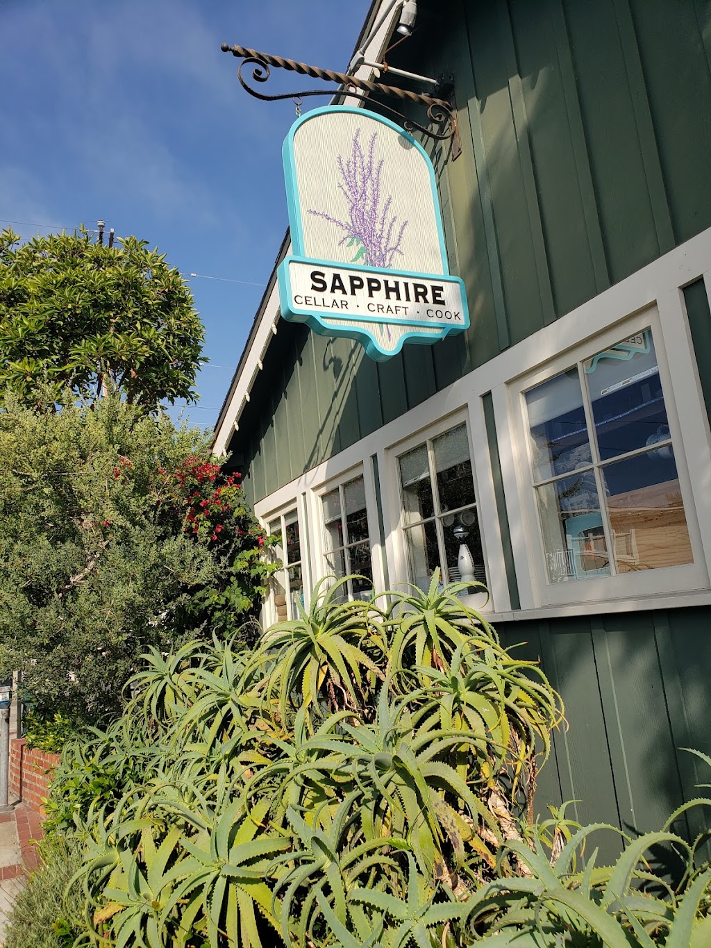 Sapphire | 1200 S Coast Hwy Suite 101, Laguna Beach, CA 92651, USA | Phone: (949) 715-9888