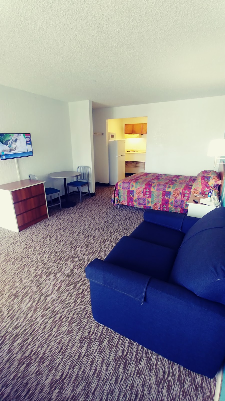 InTown Suites Extended Stay Select Orlando FL - Lee Rd | 736 Lee Rd, Orlando, FL 32810, USA | Phone: (407) 645-1519