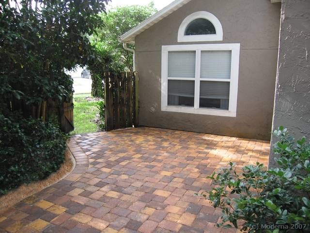 Moderna Pavers and Wall Creations | 215 Stokes Landing Rd, St. Augustine, FL 32095, USA | Phone: (904) 537-0411