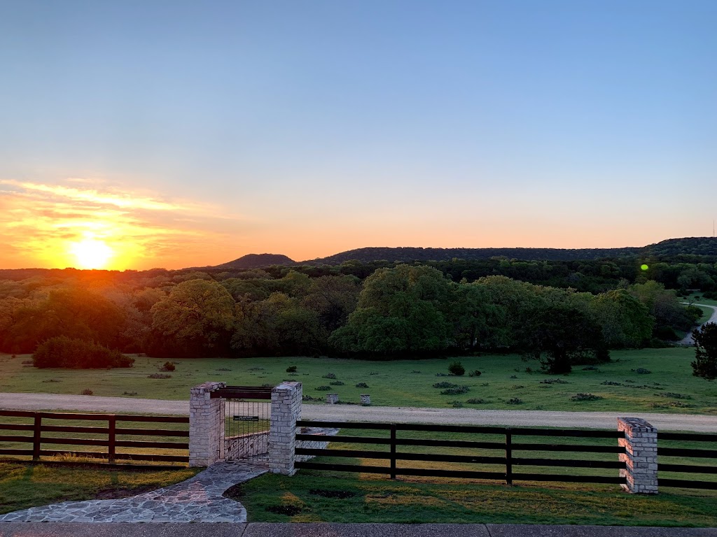 The Lodge at Fossil Rim | Co Rd 2010, Glen Rose, TX 76043, USA | Phone: (254) 897-2960