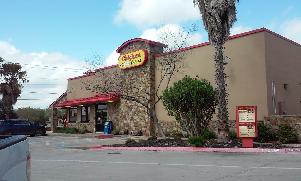 Chicken Express | 760 TX-337 Loop, New Braunfels, TX 78130, USA | Phone: (830) 625-3800