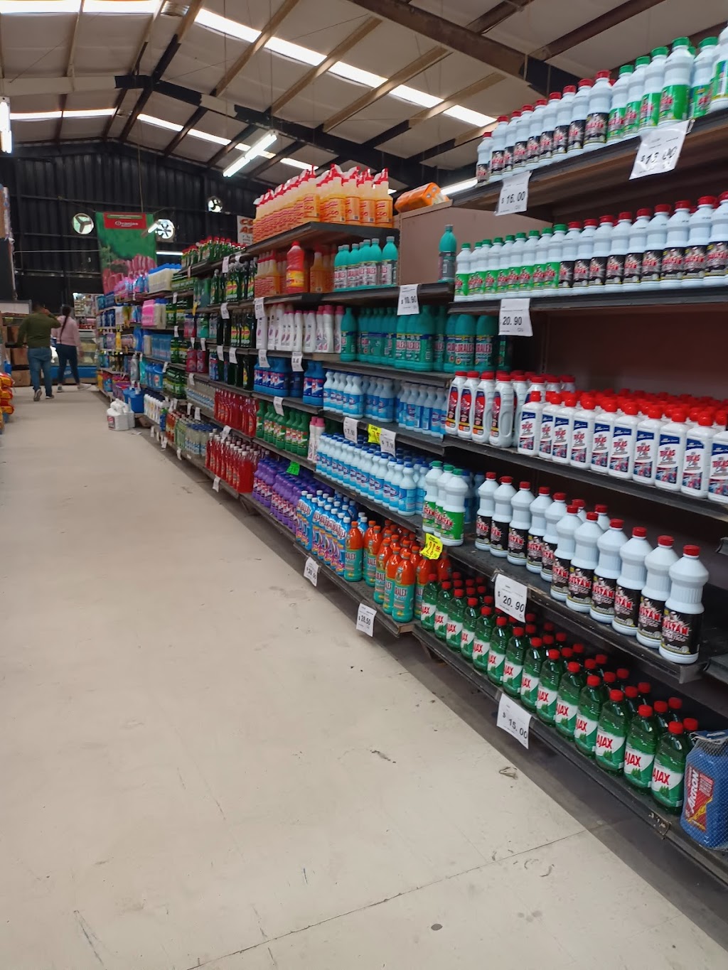 Granjas | Calle Miguel Hidalgo S/N, El Tecolote, 22644 Tijuana, B.C., Mexico | Phone: 664 636 2791