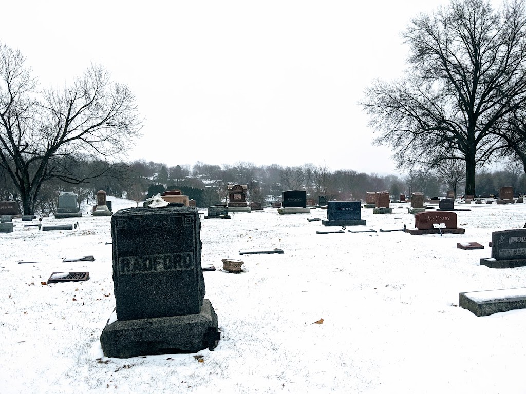 Glenwood Cemetery | 1105 N Locust St, Glenwood, IA 51534 | Phone: (712) 527-3856