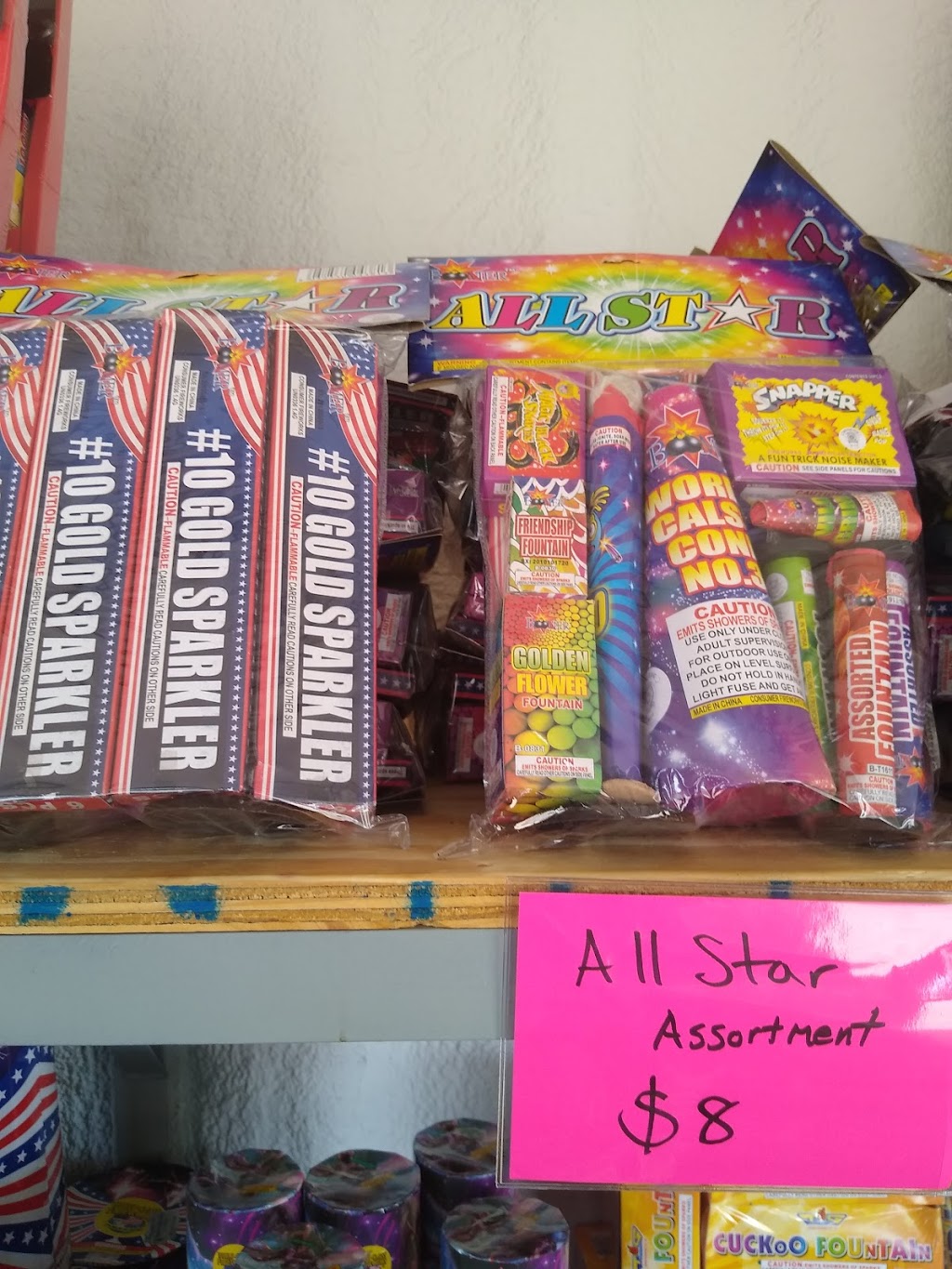 Texas Tiger Fireworks | 9153 US-175, Crandall, TX 75114, USA | Phone: (214) 448-6934